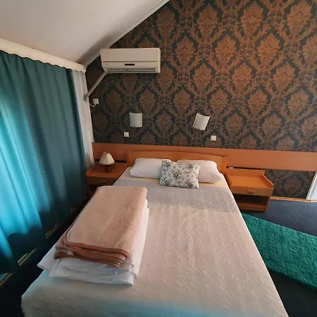 Motel Zoka Dvorovi